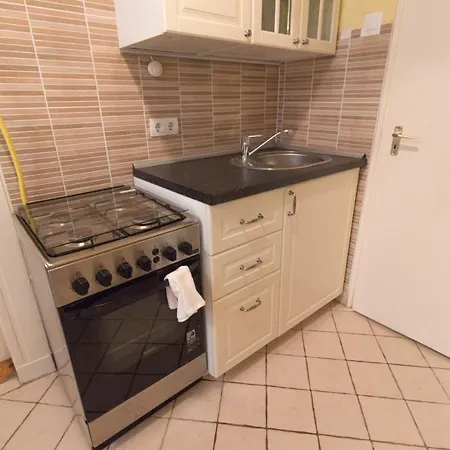 Standard By Hi5 - Sofie's Lägenhet